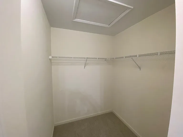 3763 Winborne Ln — Photo 12