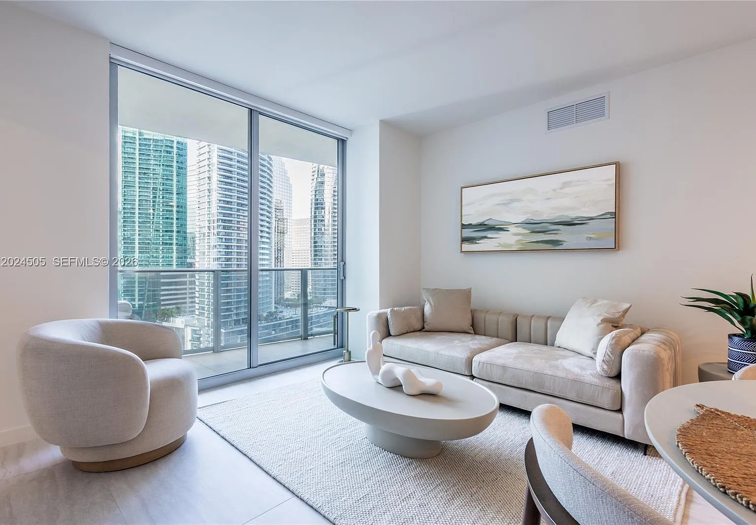 2 bed, $8,900 — Photo 2