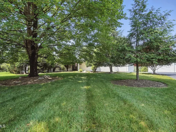 537 Brandonwood Rd, Kingsport, TN 37660