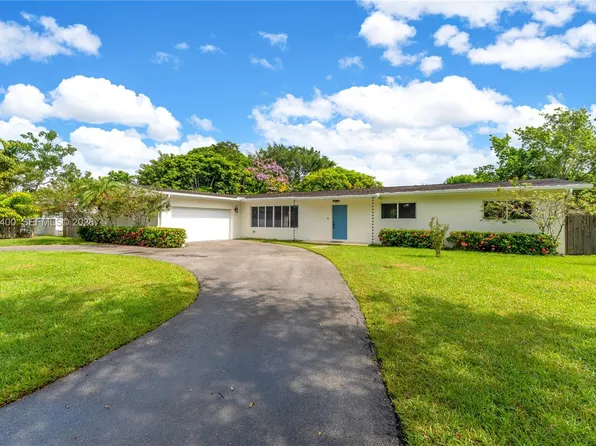 8255 SW 134th St, Pinecrest, FL 33156