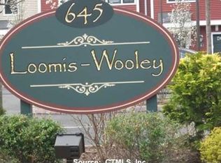 645 Prospect Avenue 10 #10, W Hartford, CT 06105