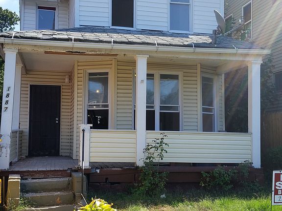 3rd image of 1887 W 52nd St