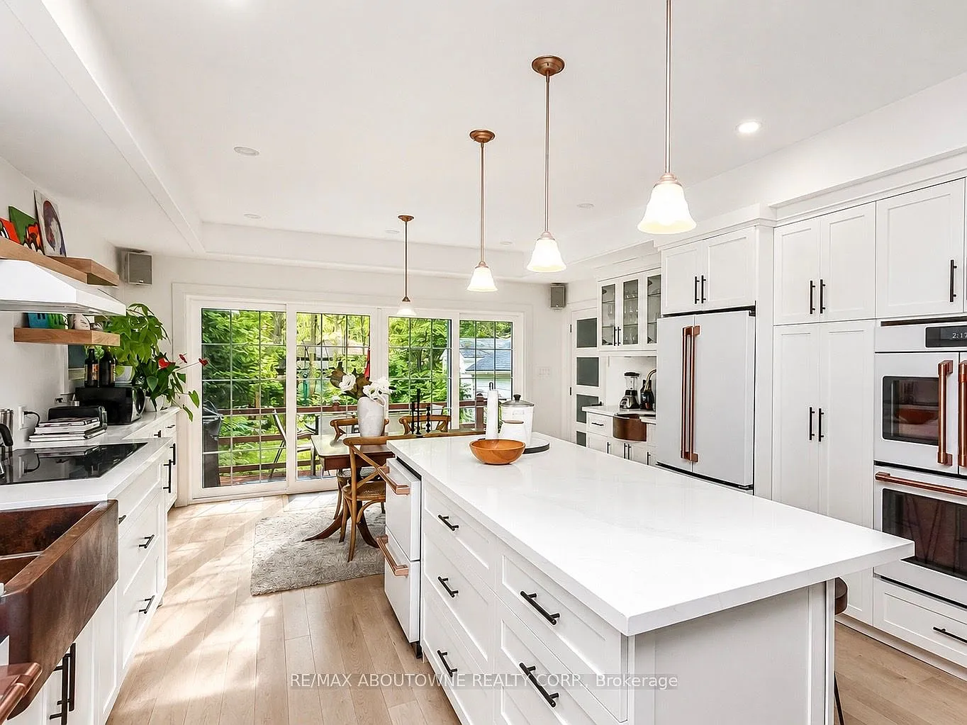 2 bed, $3,100 — Photo 4