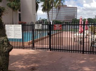 5199 NW 7th St APT 101, Miami, FL 33126