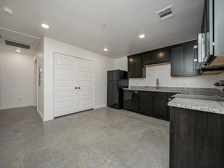 1250 Croft Ln — Photo 58