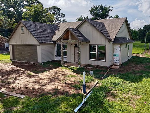 2nd image of 6610 Spencer Dr