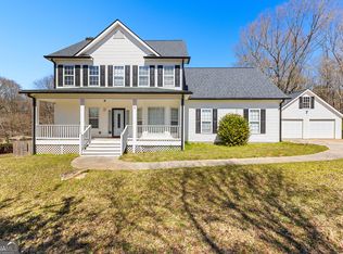 821 Hood Rd, Fayetteville, GA 30214