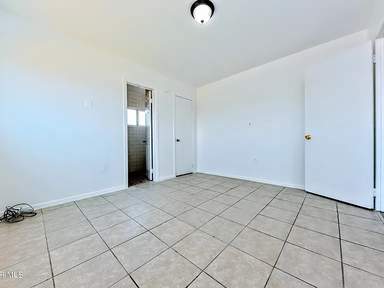 753 N Carolina Dr — Photo 20