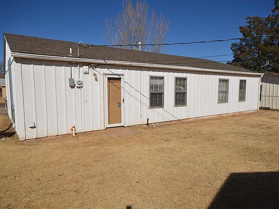 3rd image of 517 20th St