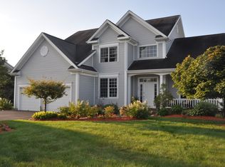 129 Holbrook Rd, South Burlington, VT 05403