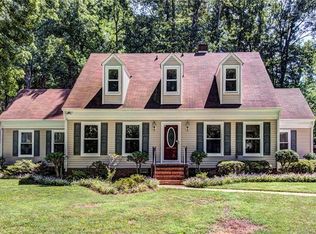 1912 Knell Dr, Charlotte, NC 28212