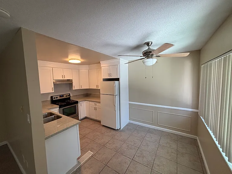 4350 41st St #3 — Photo 3