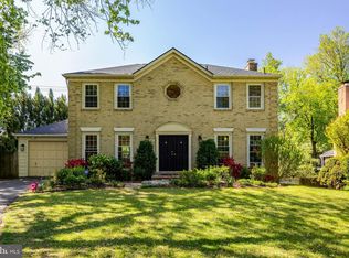 502 Woodland Ct NW, Vienna, VA 22180