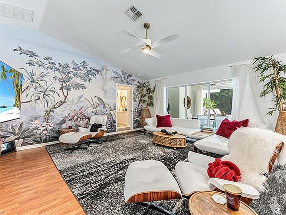 4th image of 22427 Fountain Lakes BLVD