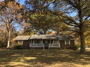 1366 Tavern Run Rd, Hague, VA 22469