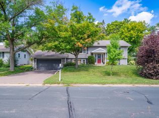 2700 16th St NW, New Brighton, MN 55112