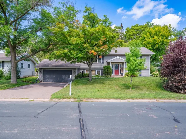 2700 16th St NW, New Brighton, MN 55112