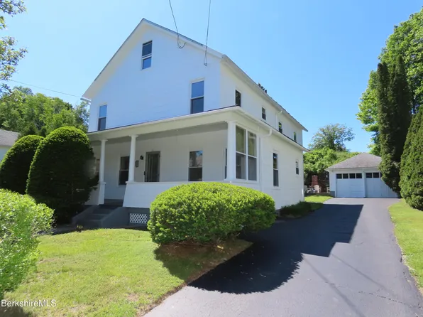 32 Valley St, Adams, MA 01220