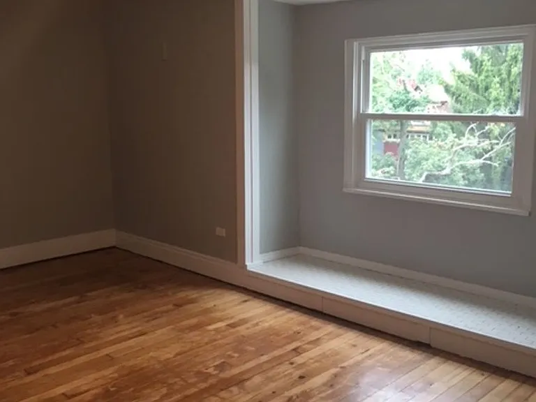 6047 Stanton Ave — Photo 16