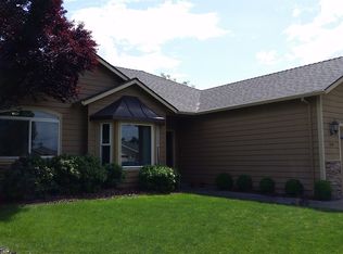 1019 Highbury Dr, Medford, OR 97501