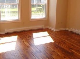 36 Lewis St FL 1ST, Worcester, MA 01610