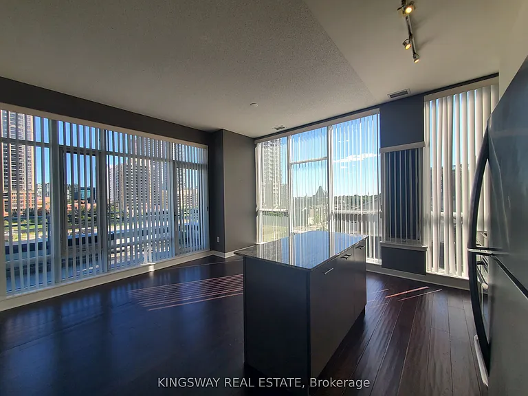 365 Prince Of Wales Dr #405 — Photo 6