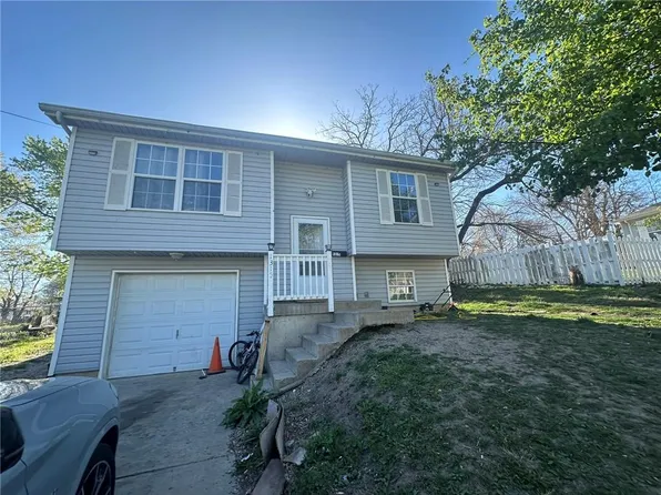 1315 N Lynn St, Independence, MO 64050