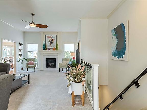 5th image of 1413 Sloan Ave