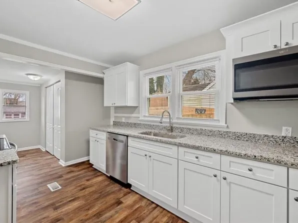 1134 Jasmine St, Hampton, VA 23663