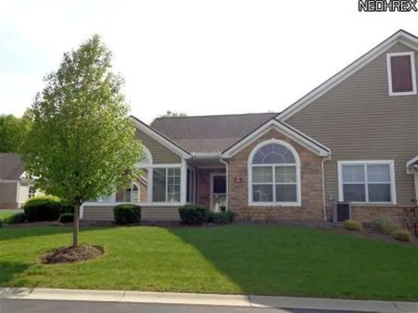 162 Shaw Dr, Kent, OH 44240