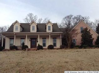 383 Golden Pond Cir, Coldwater, MS 38618