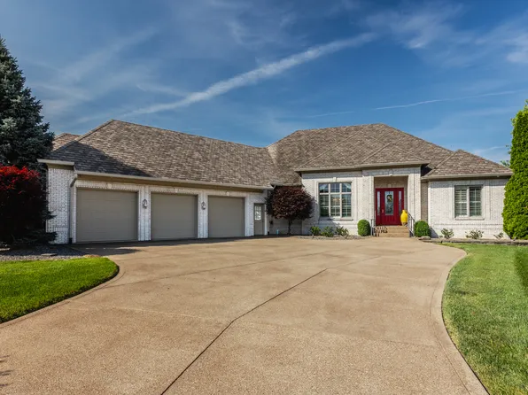 4930 Benthaven Dr E, Bargersville, IN 46106