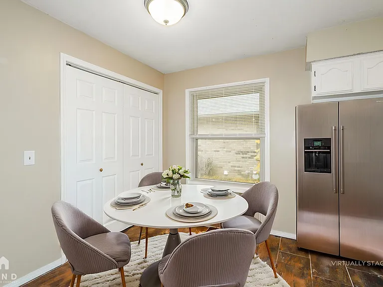 1206 W McGee St — Photo 3