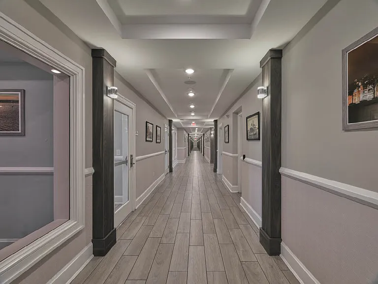 Pearl Pointe Apartments — Photo 12