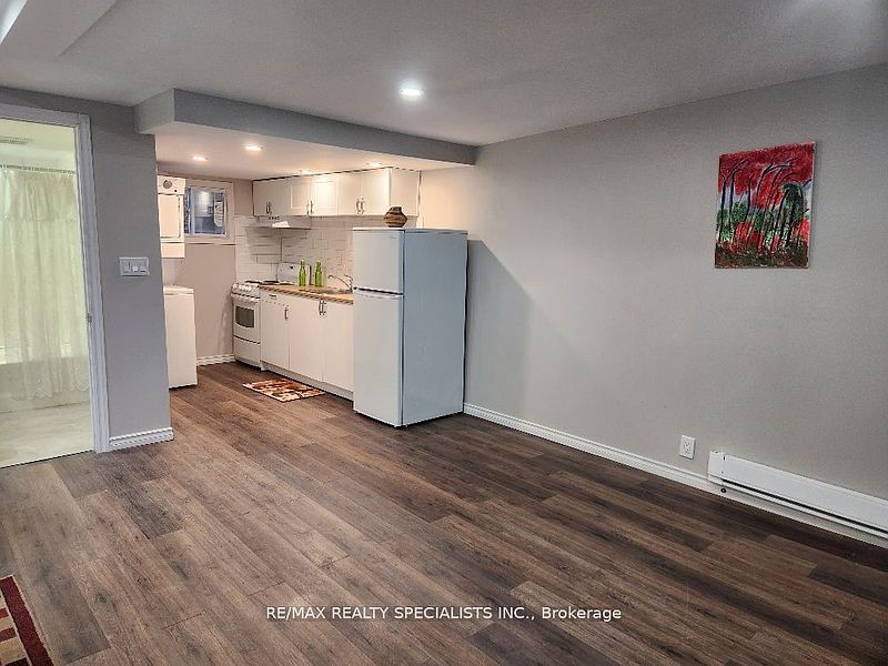 Toronto House for rent - 1 Bedroom — photo 2