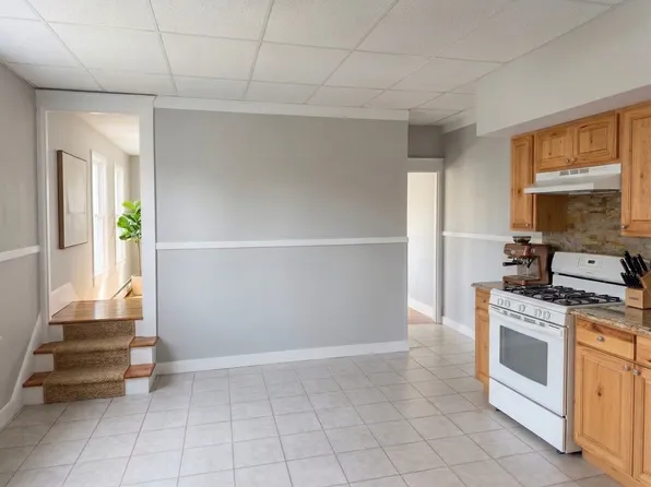 311 E Grove St #3, Kingston, PA 18704