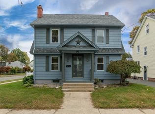 91 Manchester Ter, Springfield, MA 01108