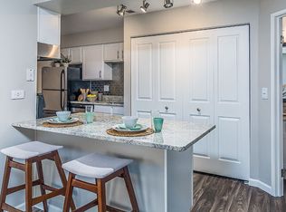 Windscape of Naperville Apartments, Naperville, IL 60563