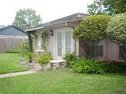 3rd image of 12815 Amado Dr