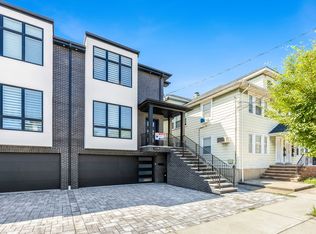 529B Lincoln St #B, Palisades Park, NJ 07650