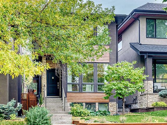 2nd image of 4117 E 16a St SW