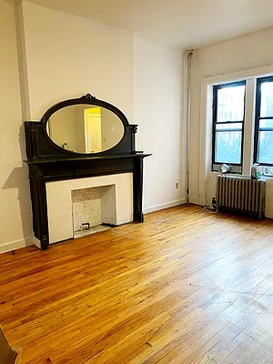 Rented by C2R Management LLC | media 9