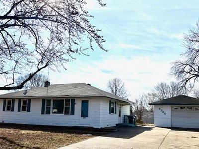 2360 Shoshone Rd, North Saint Paul, MN, 55109
