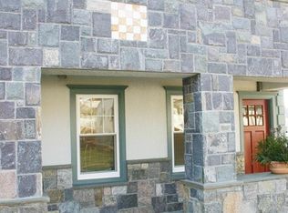 9 Tulip St APT 2, Cos Cob, CT 06807