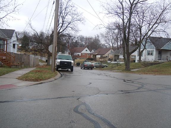 4th image of 1142 Morado Dr