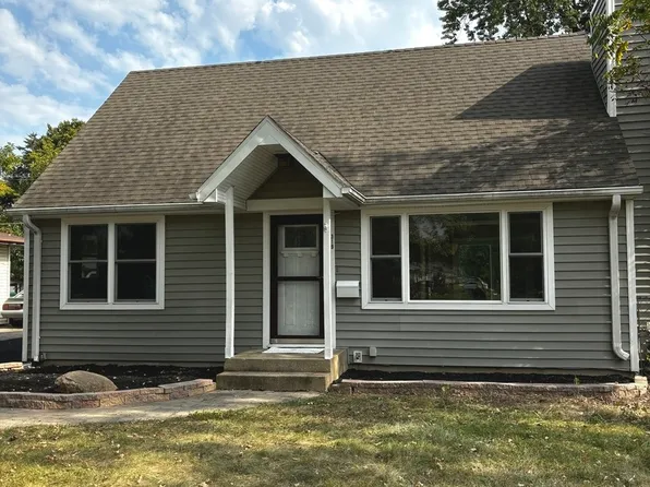 319 S Cook St, Plano, IL 60545