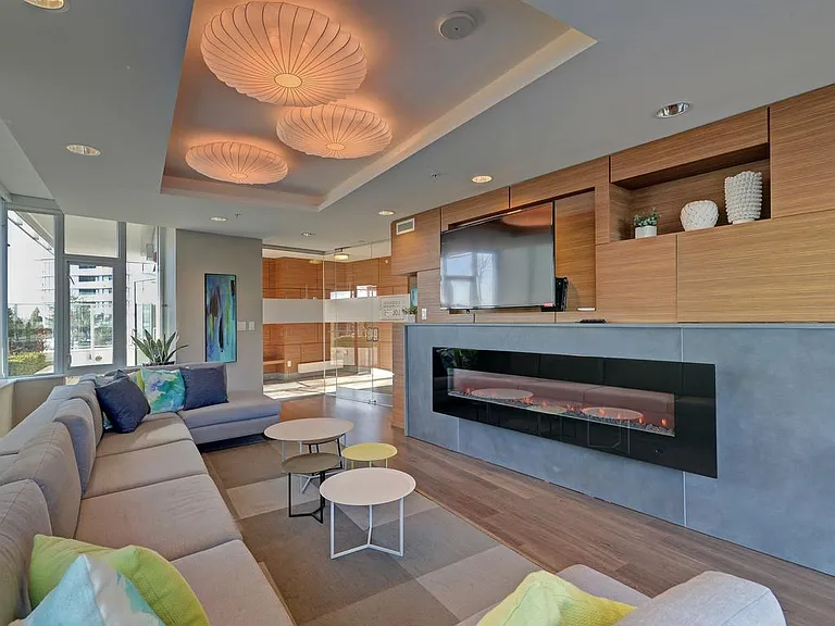 488 SW Marine Dr #1107 — Photo 19