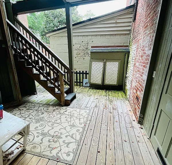 424 W Washington St #A — Photo 13