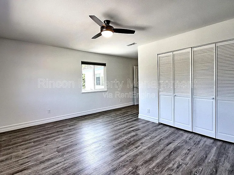 2585 Warbler Ave — Photo 12