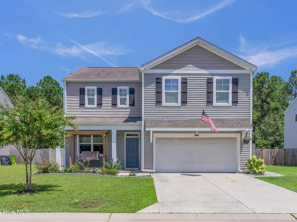 9748 Woodriff Circle NE, Leland, NC 28451